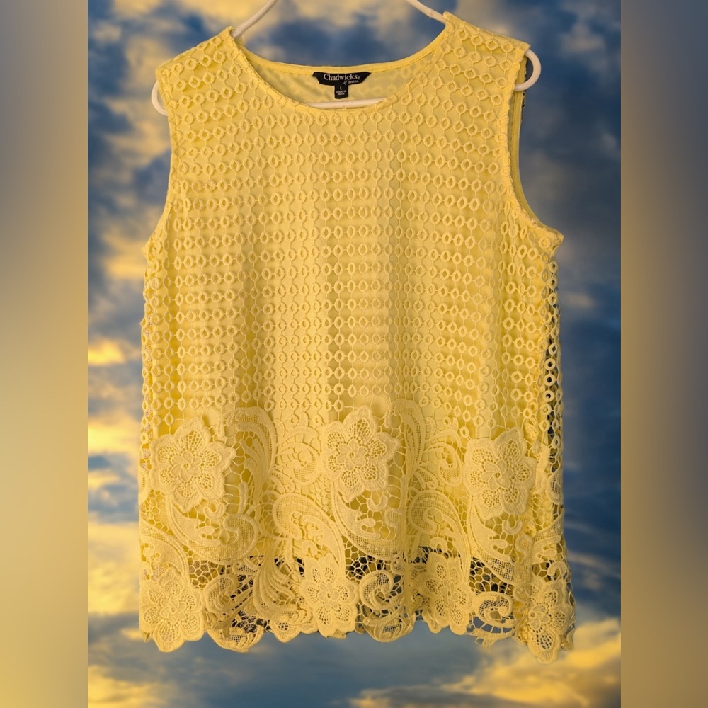 Chadwick of Boston Women’s Large
Sleeveless Top
Vibrant Yellow